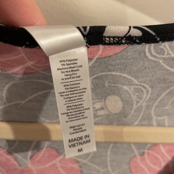 Lularoe Classic T knit top size medium - Picture 4 of 5